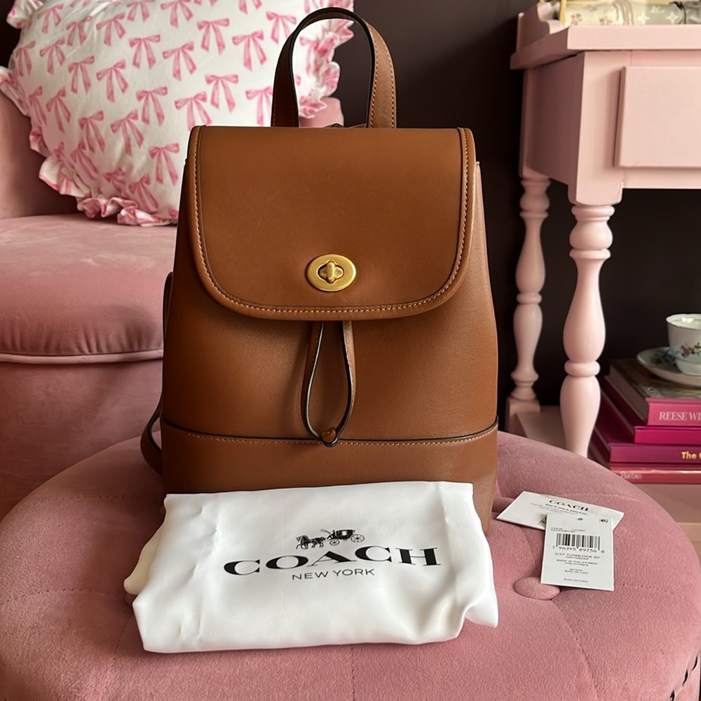Coach Summer I Turned Pretty Turnlock backpack
